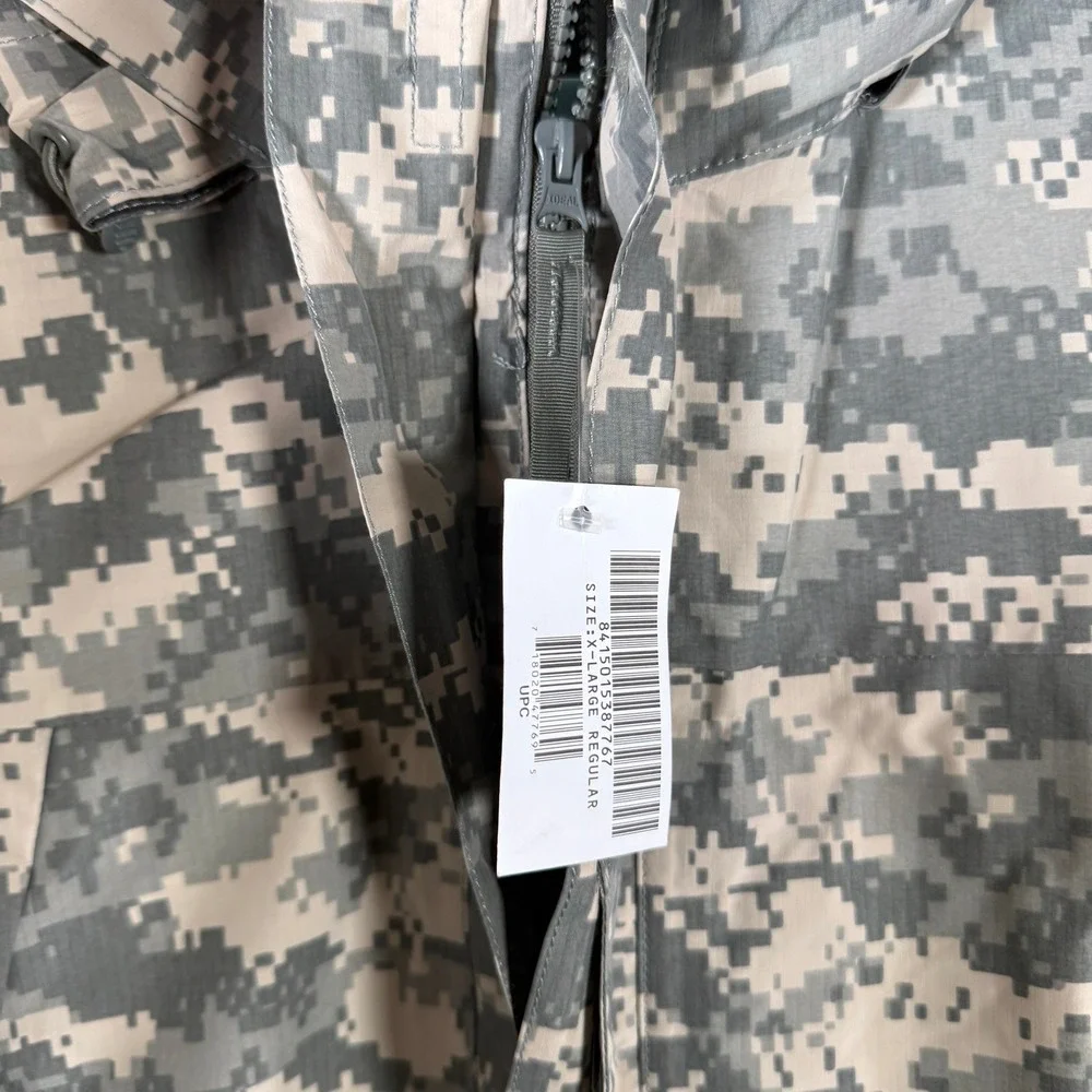 Extreme Cold Wet Weather Jacket Gen III Layer 6 UCP Camouflage Medium Regular